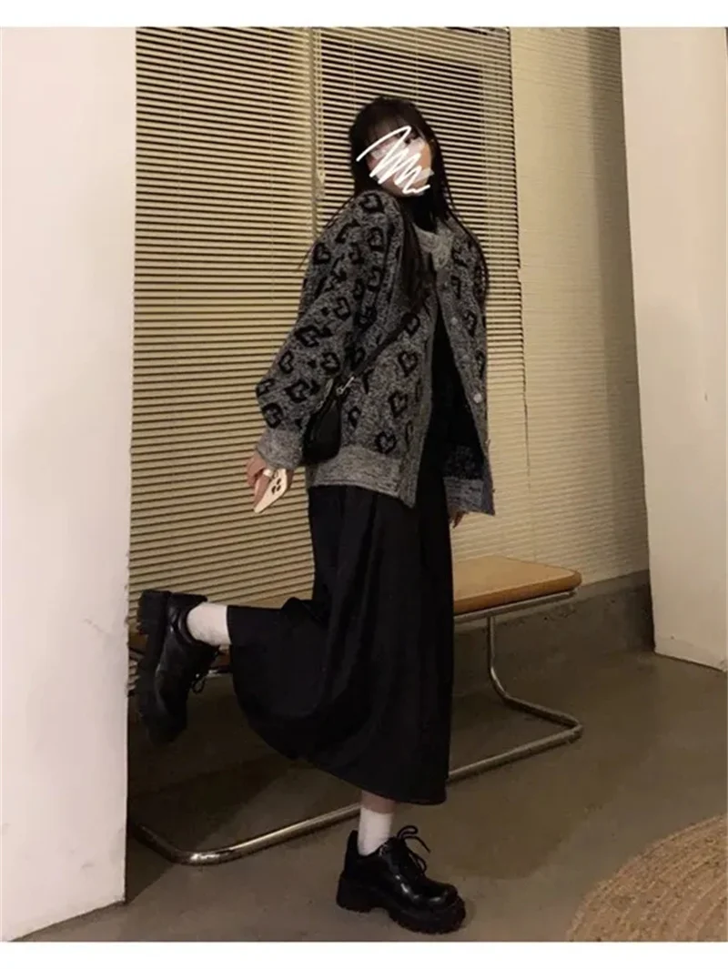Black Loose Sweater Coat for Women's Unique Outerwear Design Feeling Small Autumn Winter New Vintage Japanese Knitted Top