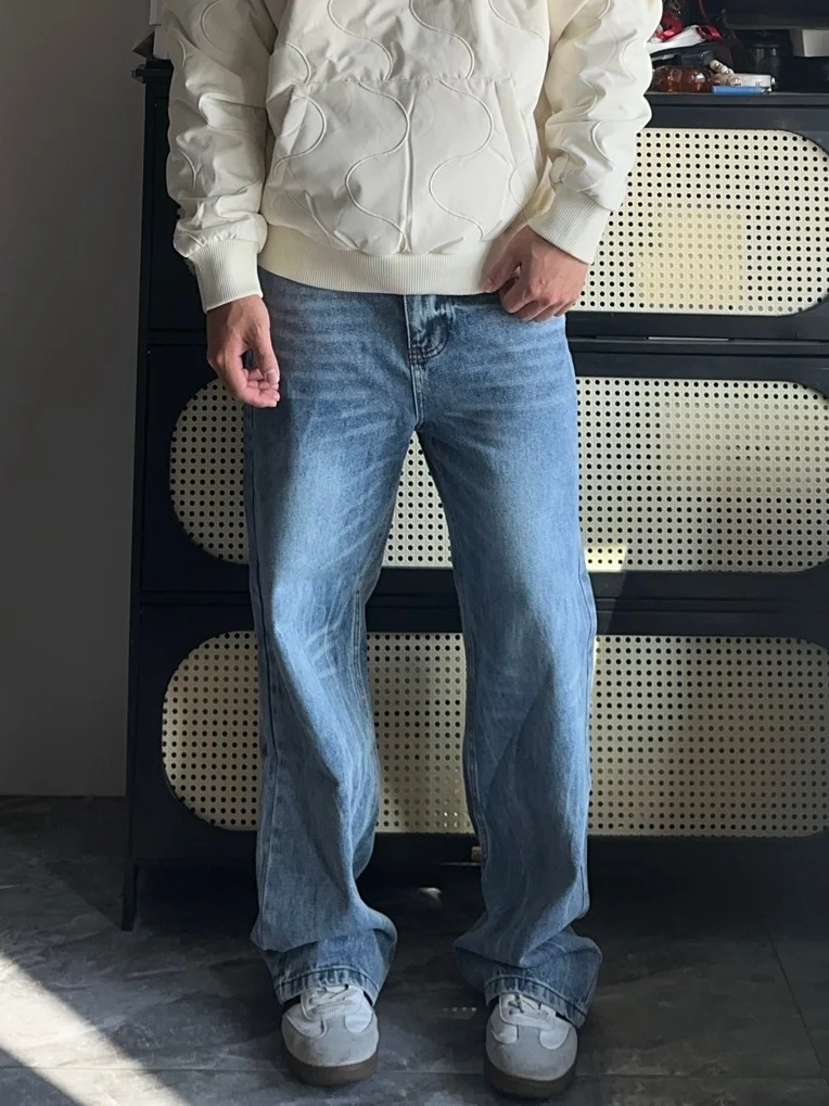 

Retro American High Street Vibe Men's Blue Denim Jeans Bell Bot Straight Leg Slimming Cra Floral Embroidery Casual J...