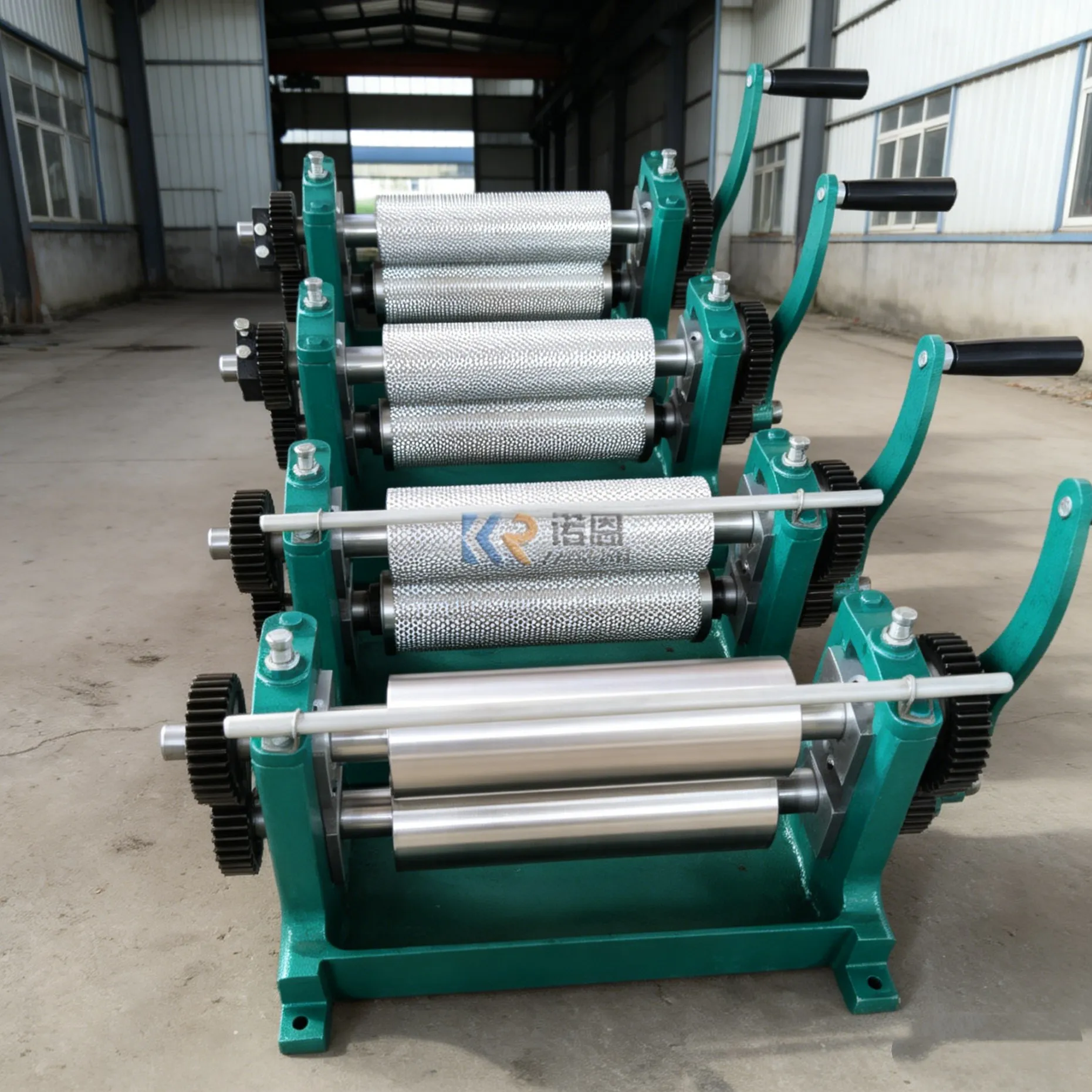 

170*350MM Bee Comb Foundation Machine Wax Foundation Mill Beeswax Foundation Sheet Machine