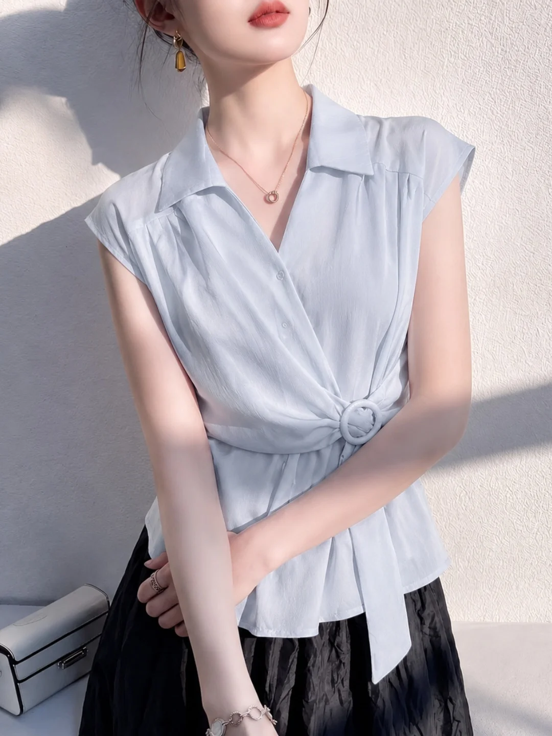 

Chic Commuter Style Short Sleeve Shirt Slimming Waist Design Versatile Fashionable Top for Summer 2026 by Shiyilin Ladies' pl...