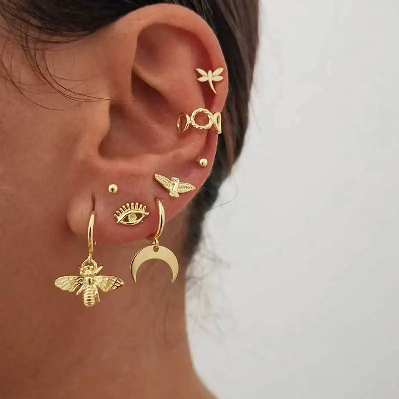 New Fashion Flower Bee Stud Earring Set for Women Simple Vintage Rhinestone Star Tassels Earrings Cute Jewelry Party Gifts