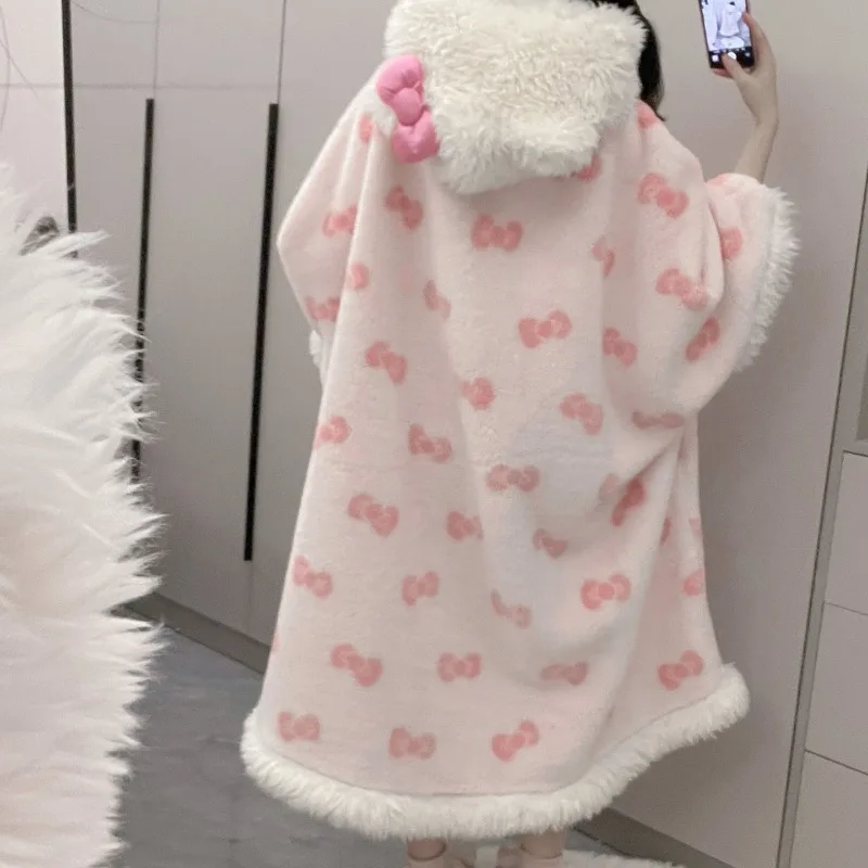 Sanri Hello Kitty New Winter Girl's Velvet Thickened Pajamas for Women Coral Velvet Soft Girl Home Clothes Cloak Suit Girl Gift