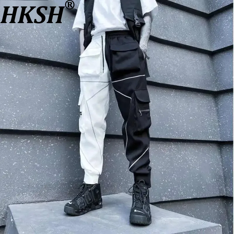 

HKSH Spring Autumn New Reflective Tape Casual Cargo Pants Men Tide Dark Punk Fashion Loose Overalls Japanese Trousers Ins HK0138