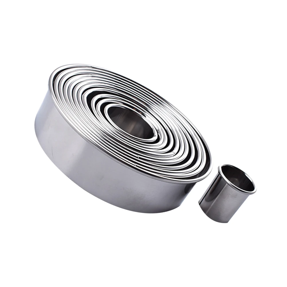 

12pcs 1 Set Stainless Steel Round Shape Cookie Mold Cutting Die Baking Gadget for Bakery Home (Silver)