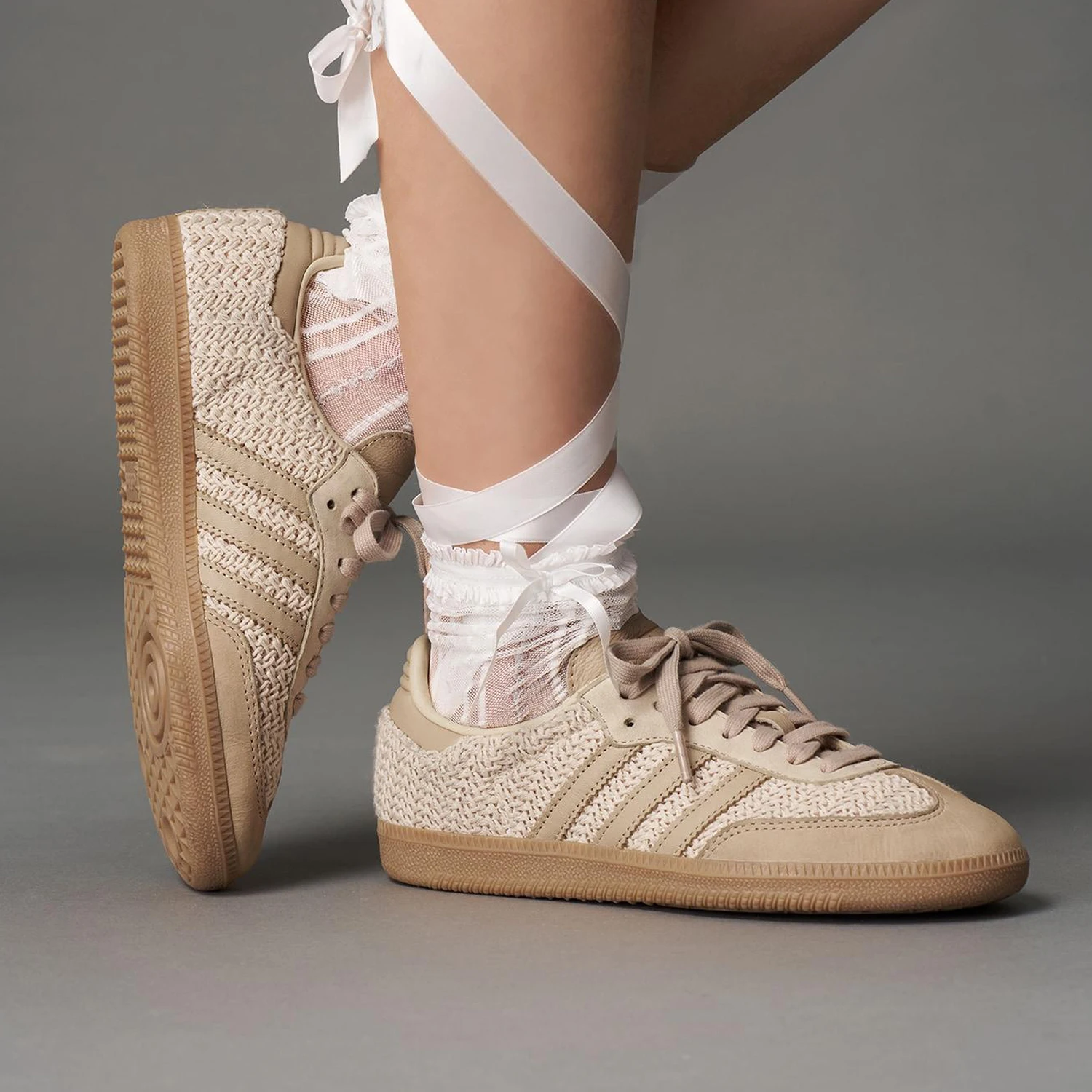 

Adidas genuine clover women's knitted casual classic sports shoes JR9446