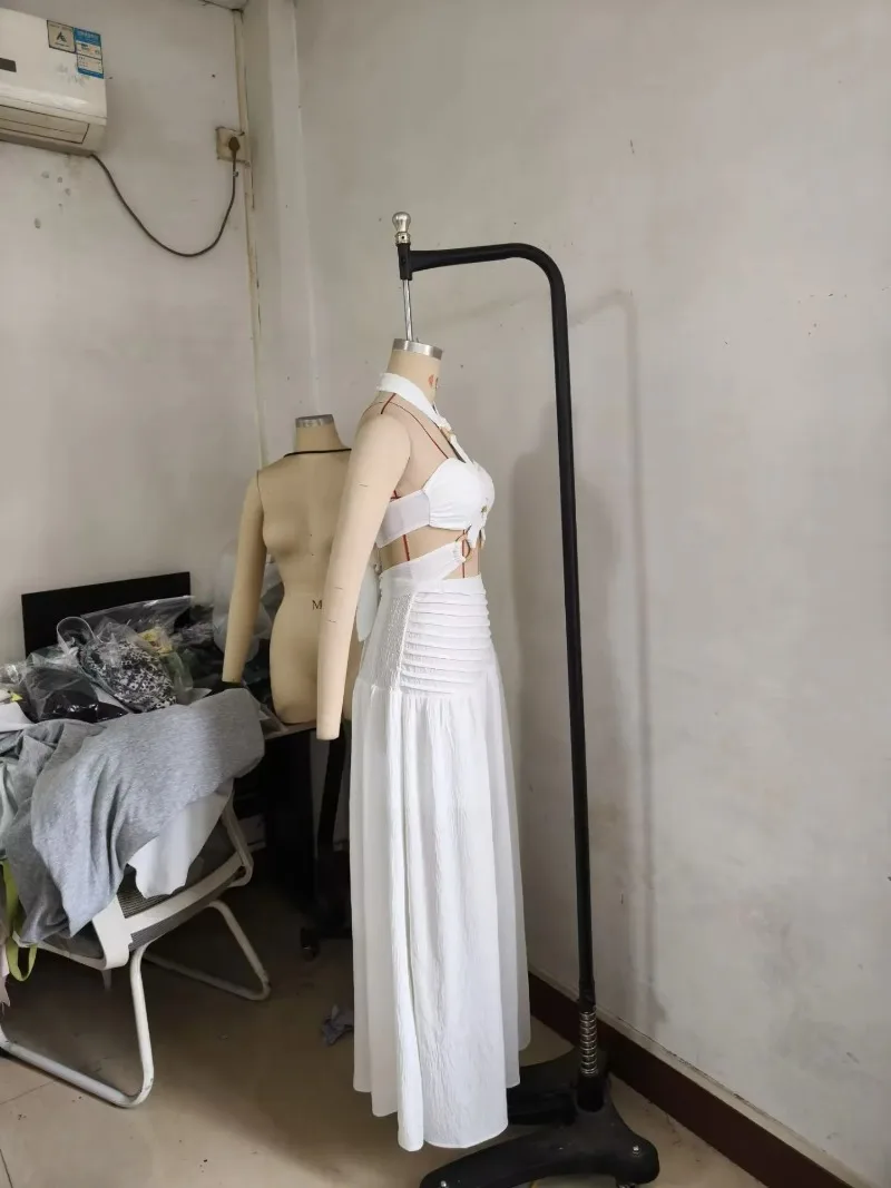 Elegant Evening 2 Piece Dress Set Woman Sexy Backless Halter Tops and Long Skirt Matching Summer Birthday Party Outfits