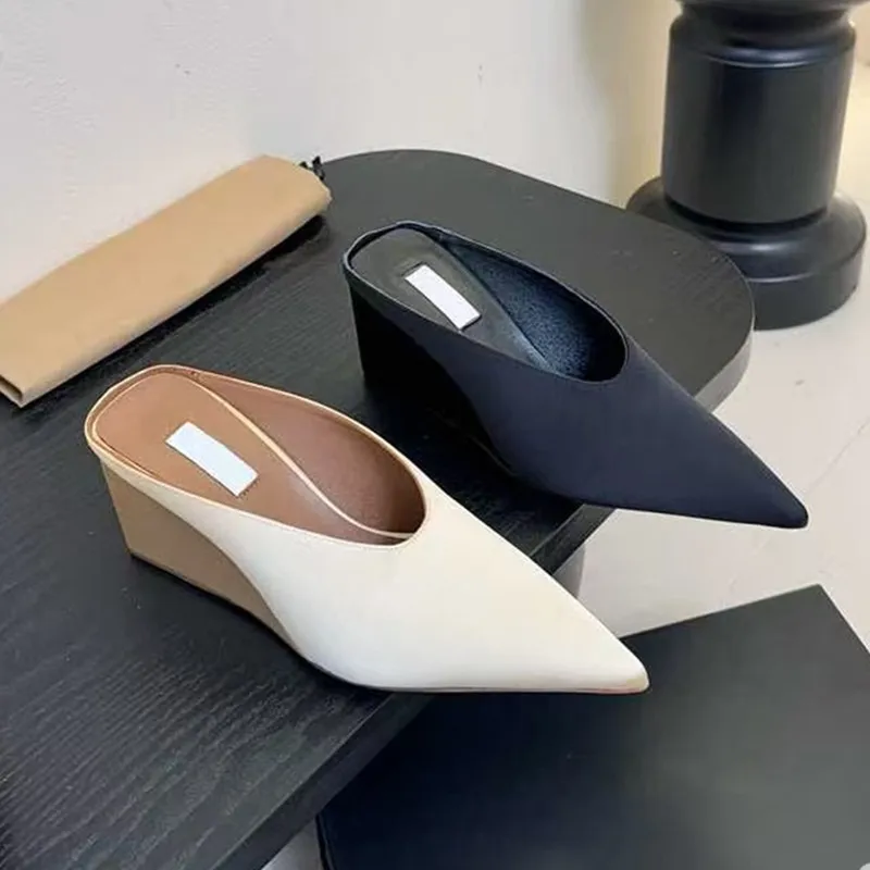 

2025 summer leather slippers with high heels, toe caps, sloping heels, women's outerwear, M ü ller semi trailers