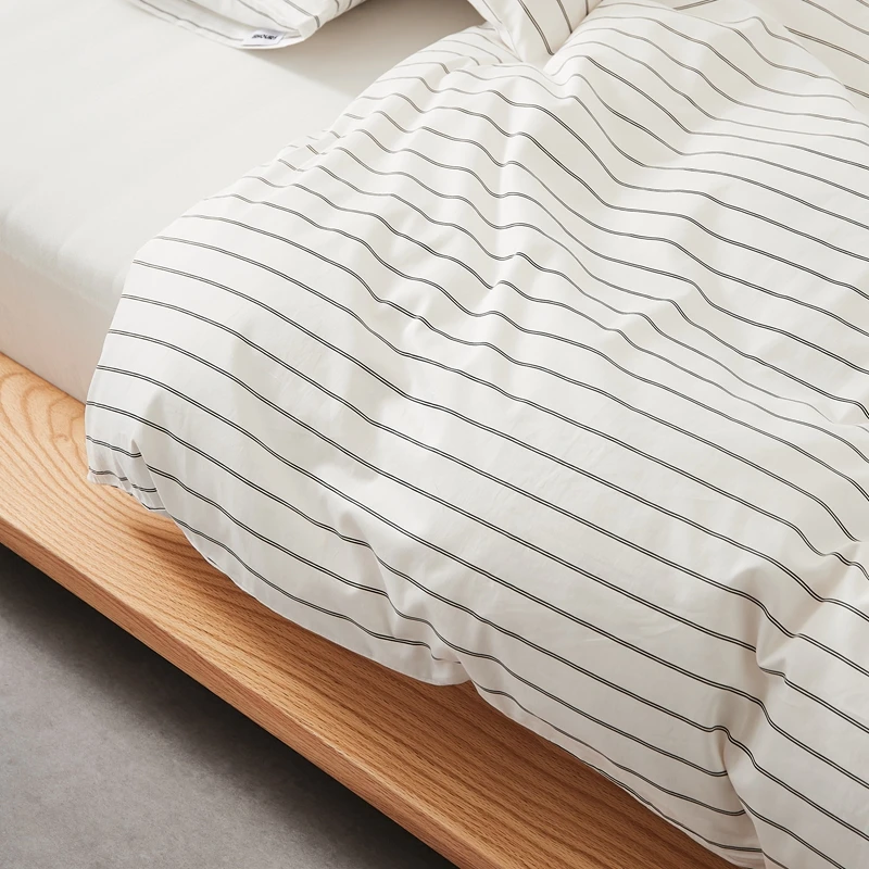 1pc Stripe Style Duvet Cover 100% Cotton Quilts Cover Skin-friendly Bedding Adults Kids Comforter Covers 이불커버(No Pillowcase)