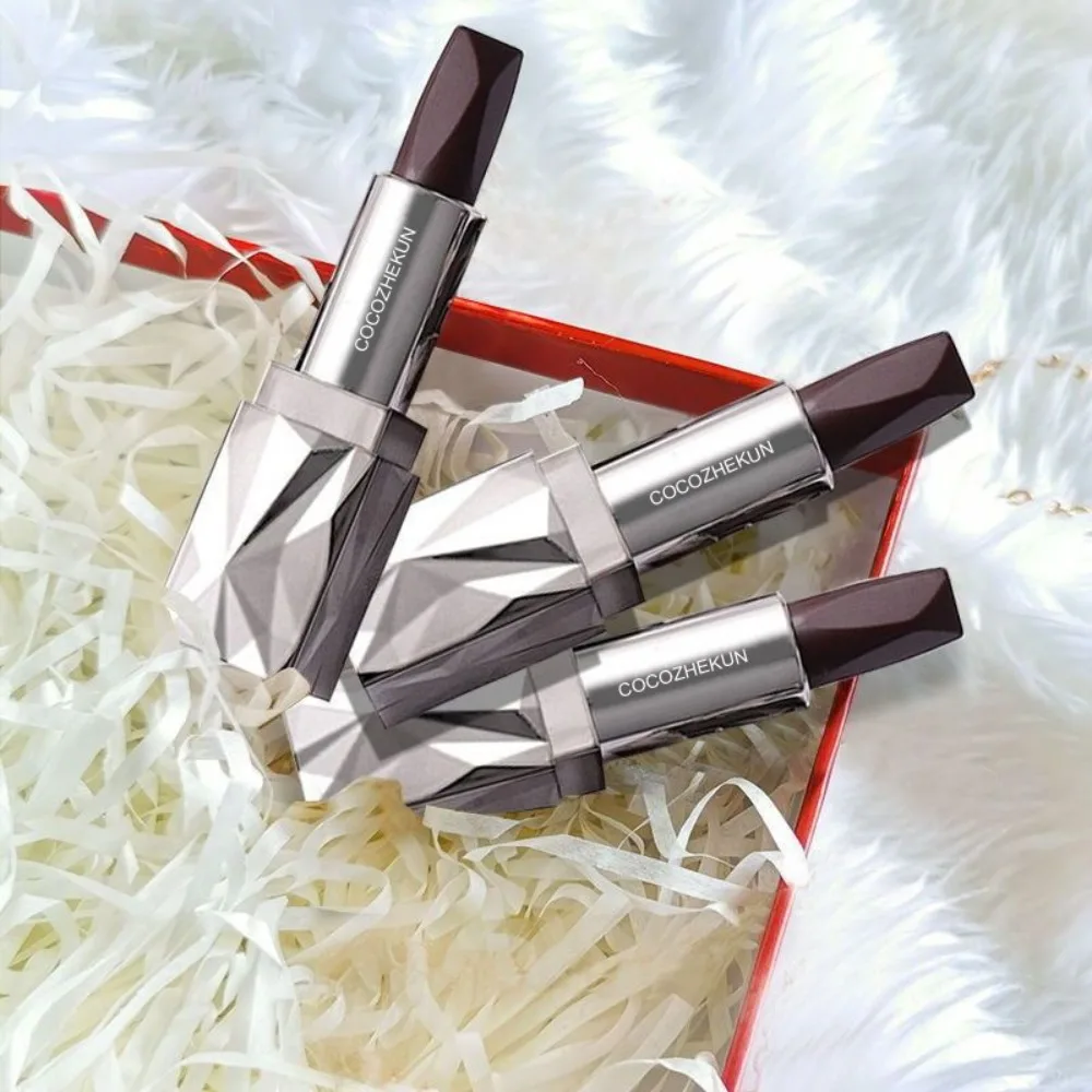 ลิปสติกสามสีเซ็กซี่ 3-Color กันน้ำ ติดทนนาน ลิปกลอสเนื้อแมทท์ ชุ่มชื้น ไม่หลุดลอก