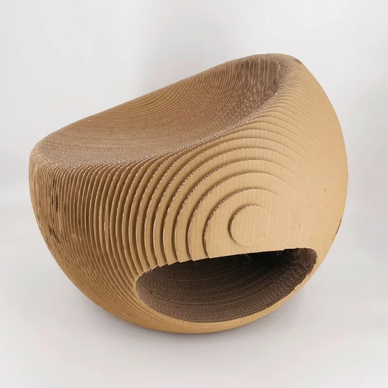 

Pet litter, corrugated paper, cat scratching board cat litter are universal in one