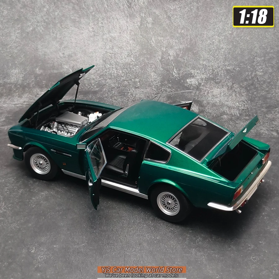 Xiaoguang Diecast Model 1:18 Aston Martin V8  Model Alloy Simulation Metal Car Model  Static decorative figurine