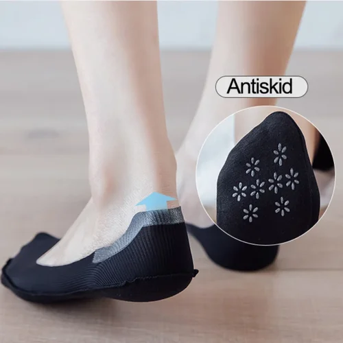 Imagen 2 del producto Calcetines invisibles transpirables para mujer, medias tobilleras de seda de hielo, antideslizantes, de silicona, sin costuras, recortables, para verano