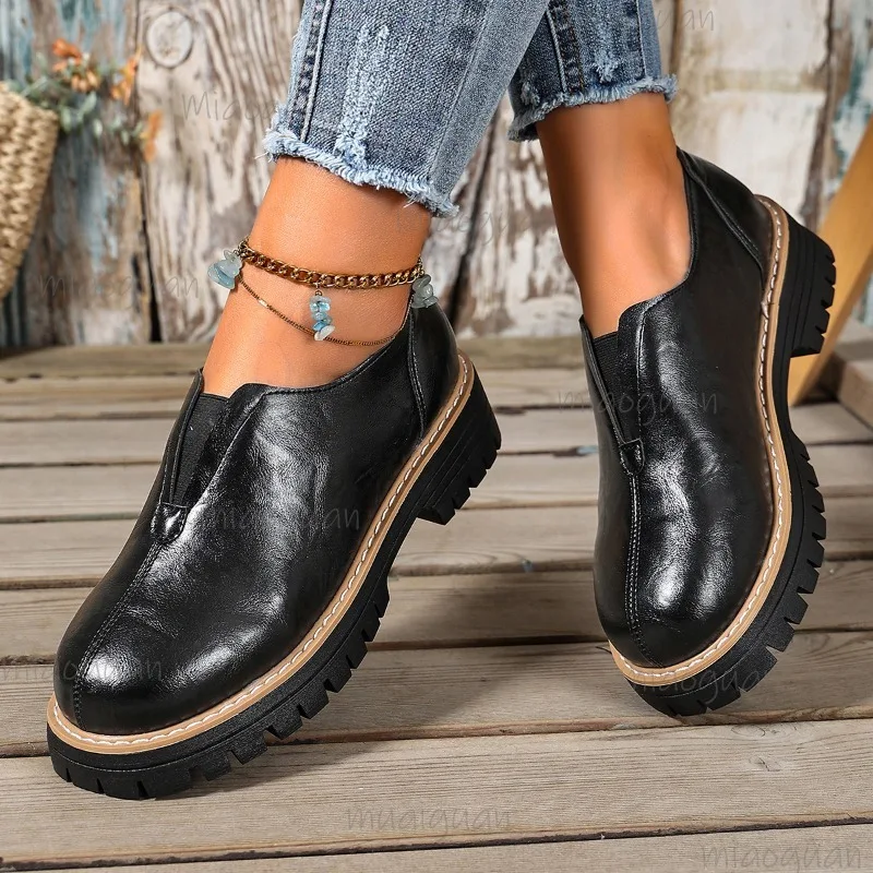 Women Slip-On Platform Loafers Vintage Female Casual Shoes Non Slip Casual Walking Shoes Fashion V-cut Comfort Sapato Feminino