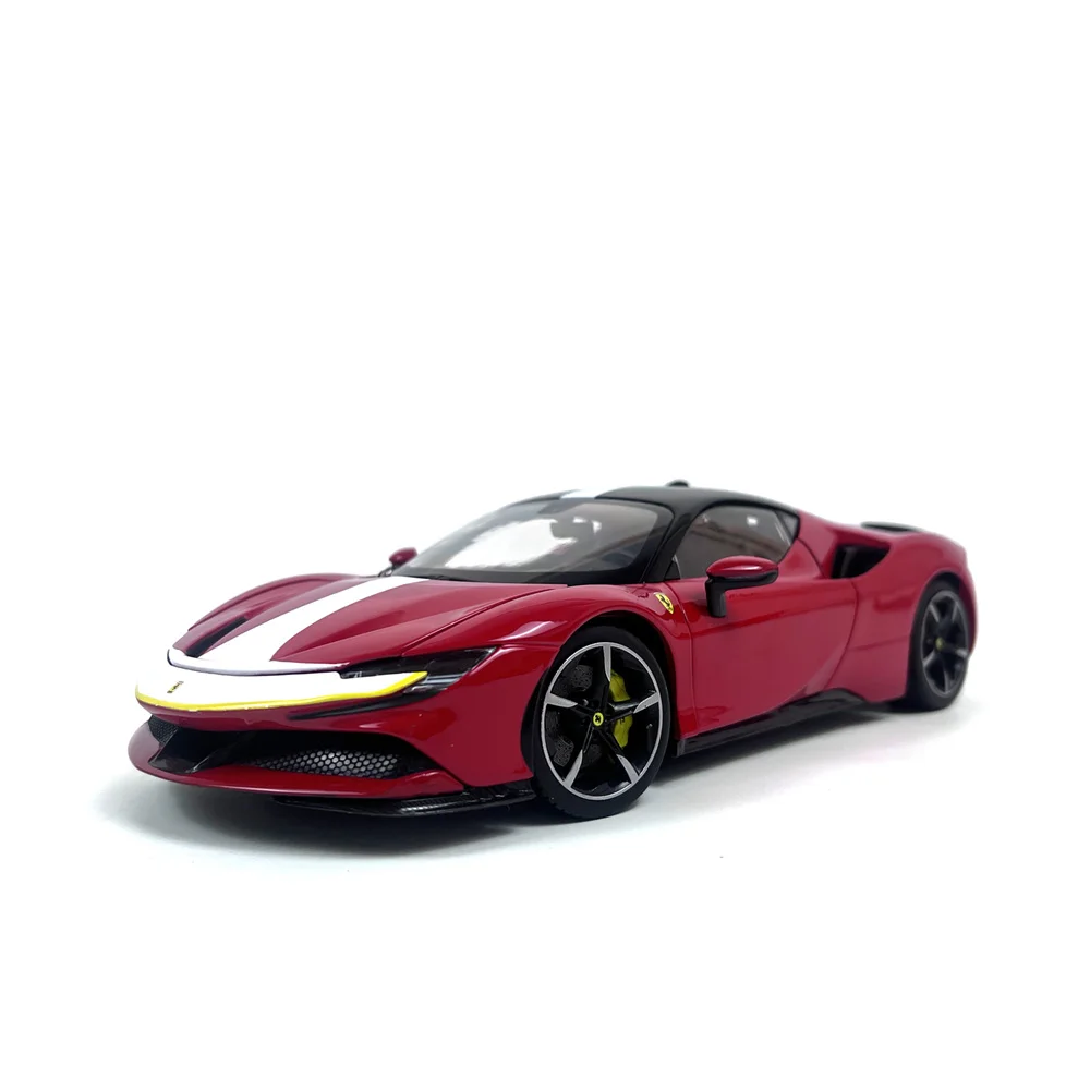 

1:18 SF90 Stradale Assetto Fiorano литая модель автомобиля из сплава взрослые искусственные Миниатюрные модели автомобилей подарки художественное украшение