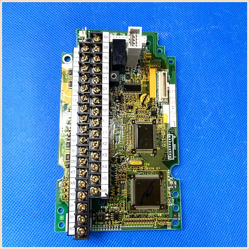 Fuji Frequency Converter SA529591-07-08-09-06-05-03-04 Control Terminal Board CPU Motherboard