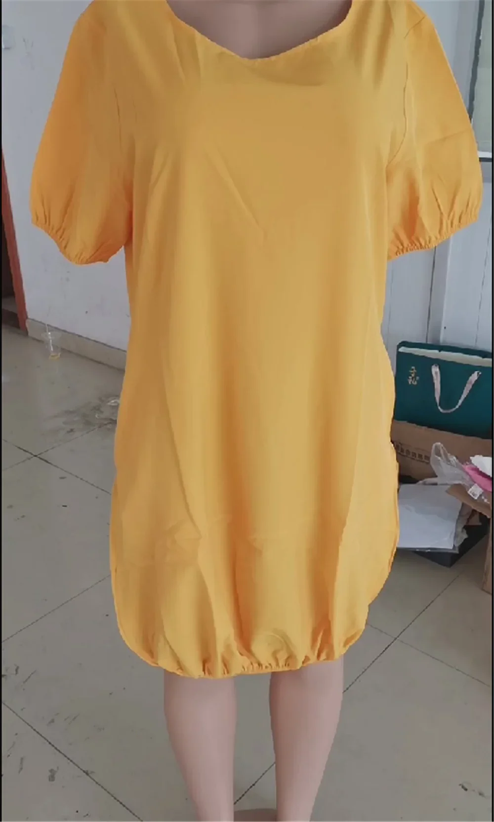 Loungewear-Robe décontractée à manches bouffantes et col rond pour femme, t-shirt longueur genou, poches solides, tunique midi, robe de jour, été