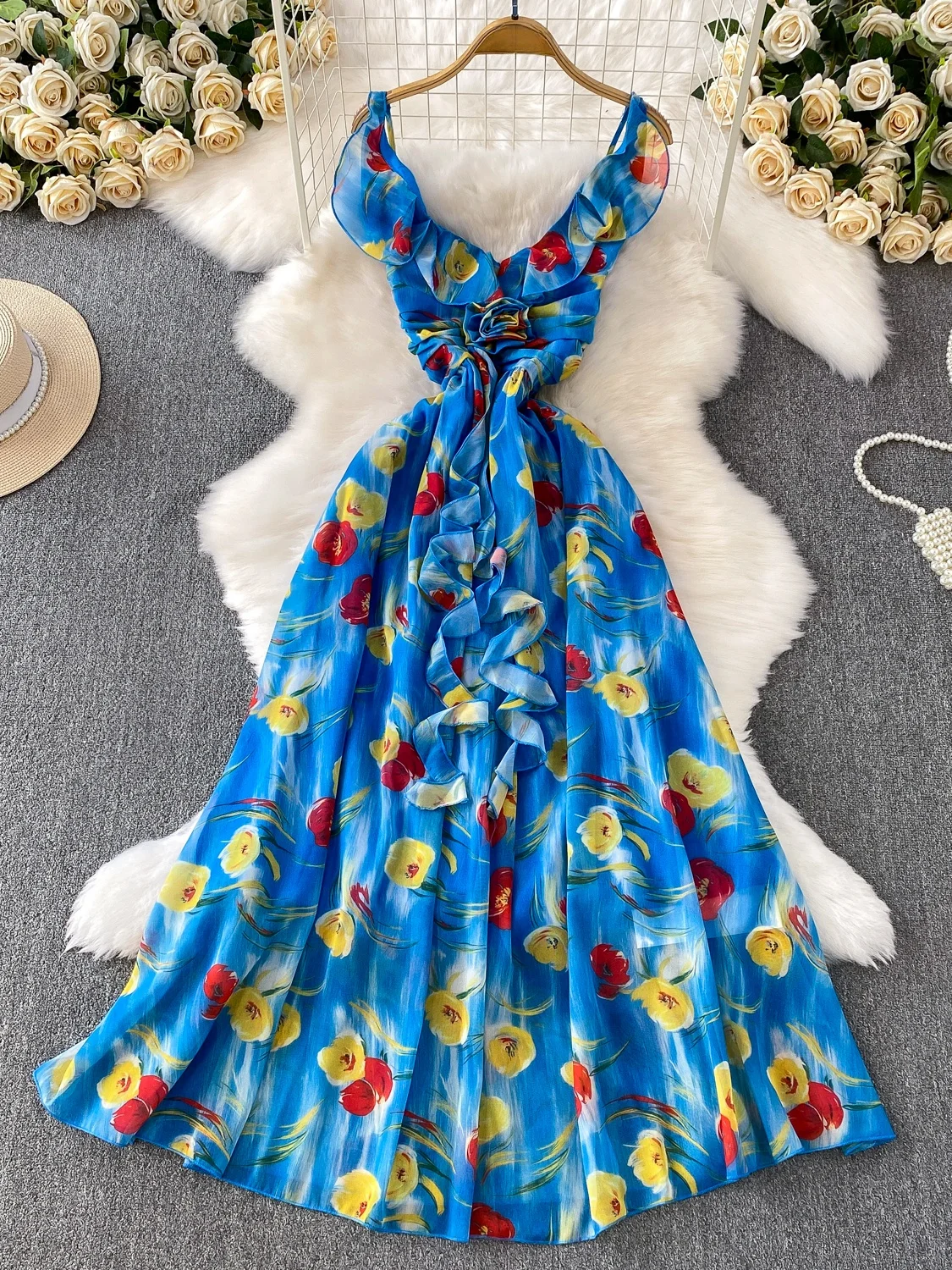 エレガントな V ネック シフォン プリント ドレス フライング スリーブ付き レディース ホリデー フローラル サッシュ ウエストシェイプ マキシ スカート 韓国スタイル