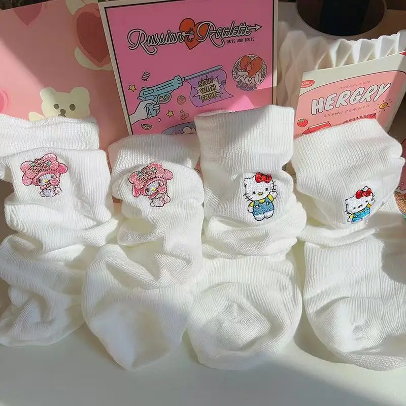 4 Pairs of Sweet and Lovely Summer Women's Embroidered Cartoon Mid Tube Socks Korean Version College Style White Casual Socks