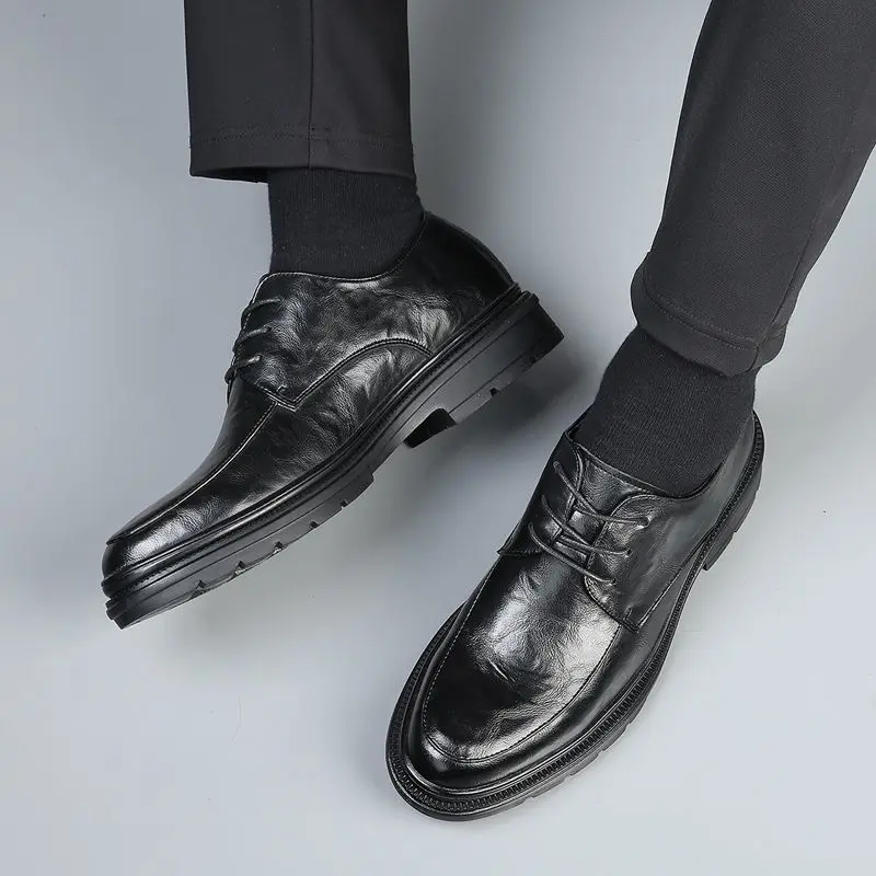 

Мягкая мужская повседневная обувь в британском стиле, дышащая, удобная, размер 45, низкая цена, распродажа в стиле ретро, классические оригинальные кожаные туфли для мужчин