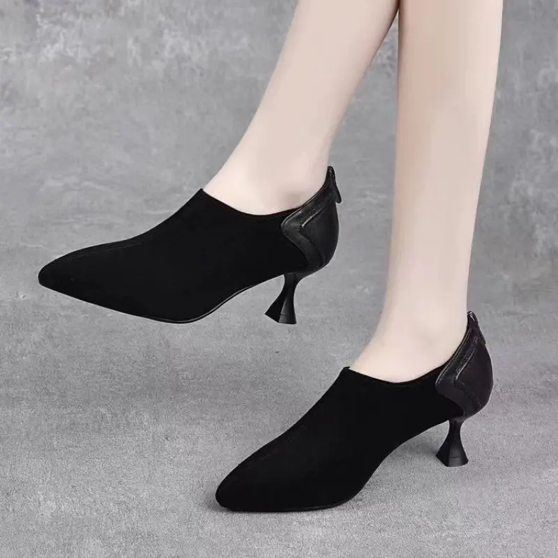 

Retro Faux Suede Chelsea Women's Boots Pointy Toe Square Block High Heel Short Ankle Boot Woman Dress Office Shoes Size Fashion