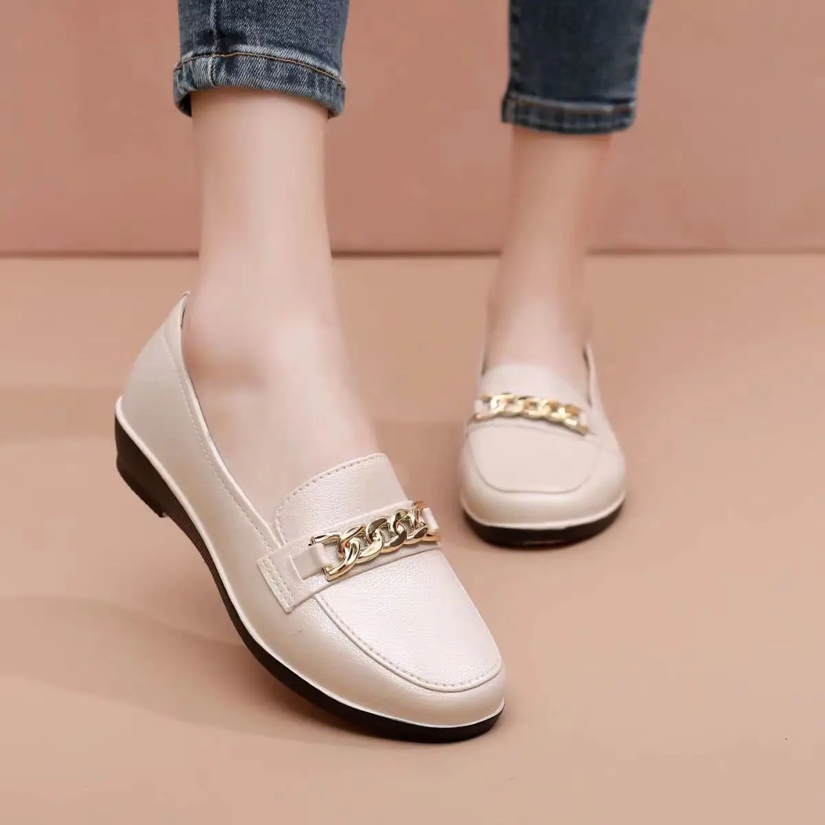 

2024 New Women's Summer Shallow Low Sole Rain Shoes Soft Sole Non Slip Waterproof Slip-On Kitchen Work Shoes