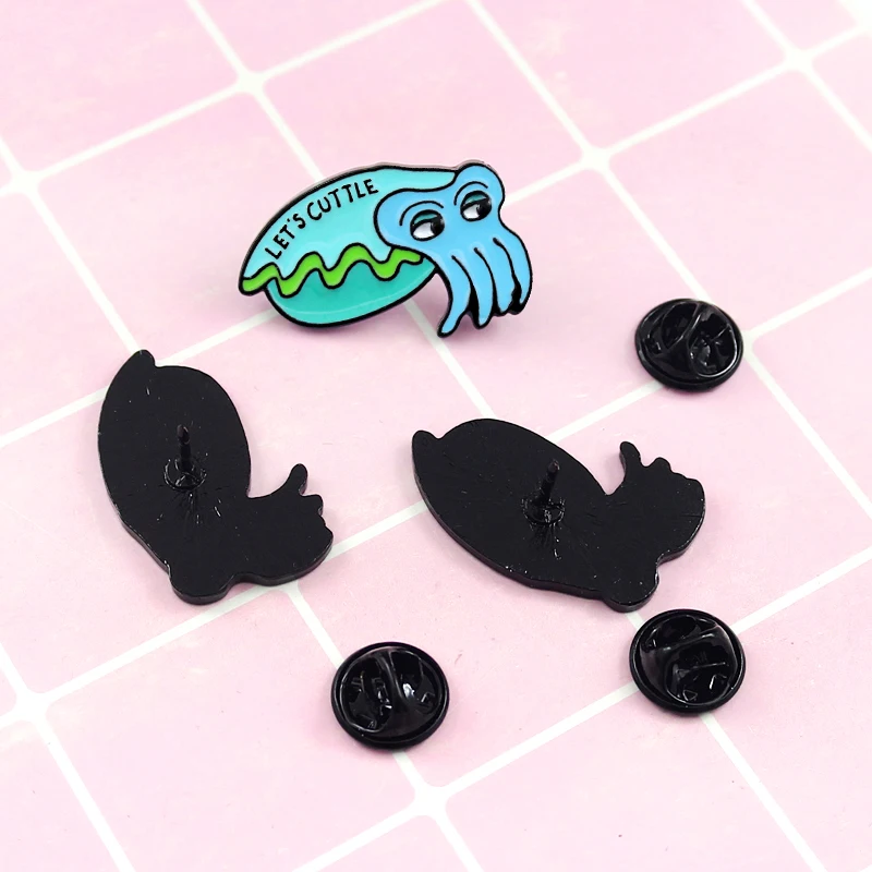 Bros LET'S CUTTLE biru ungu merah muda cumi-cumi Enamel Pin lencana hewan bros untuk anak-anak wanita hadiah perhiasan cumi-cumi