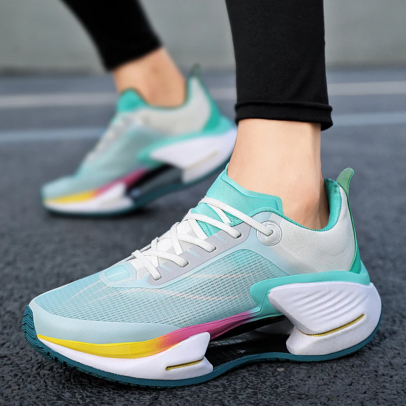 Men's trendy fashionable design all matching non-slip breathable comfortable running shoes unisex model