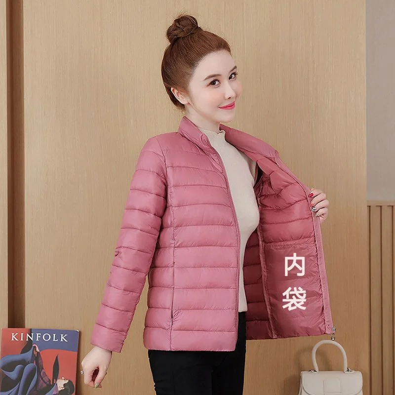 2023 New Women Down Cotton Coat Winter Jacket Female Light Down Cotton Parkas Hood Cottoned Outwear Slim and Short Overcoat