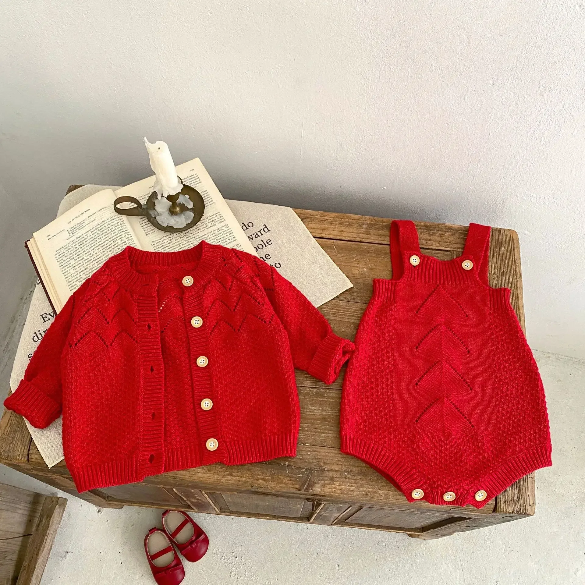 

Rompers Autumn Children Baby Clothing Hollowing Out Knitting Coat Solid Color Sling Striped Lively Fashion Loose Korean