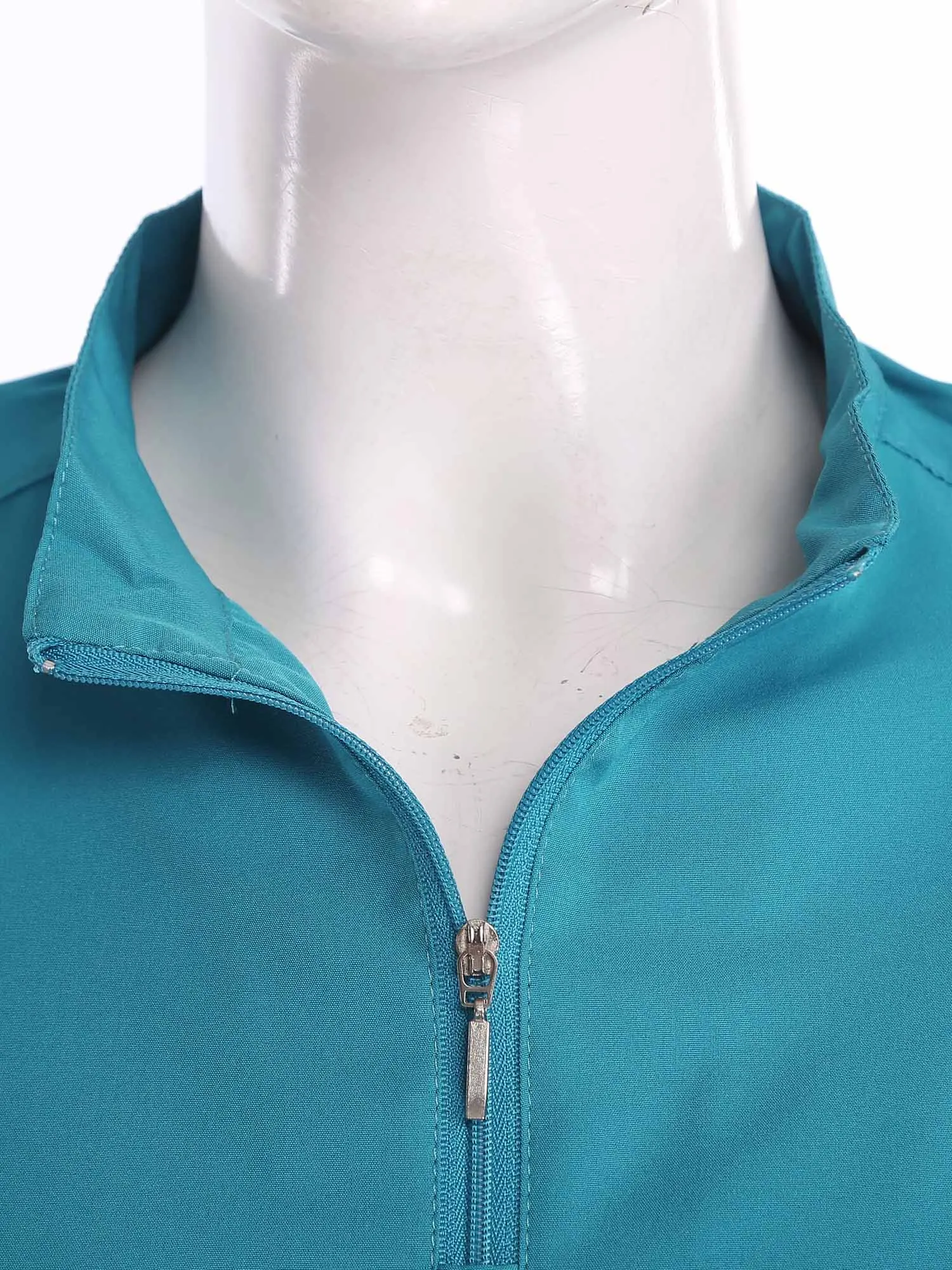 طقم ملابس نسائية طبية بأكمام قصيرة بلوفر وسراويل متعددة الجيوب سريعة الجفاف لزي جراح الأسنان التمريض