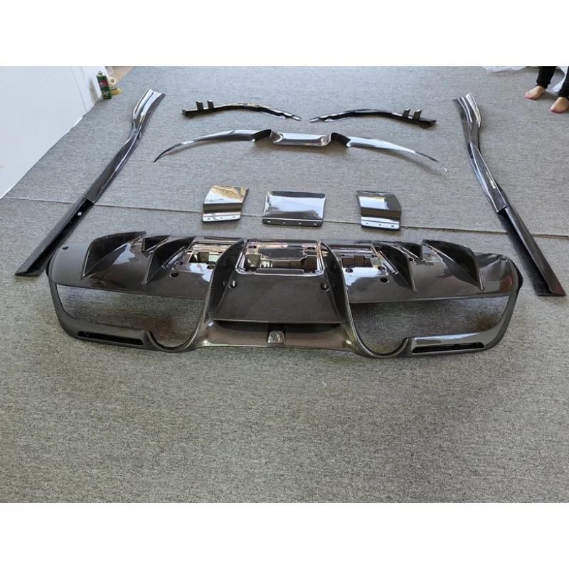 

Подходит для Ferrari F8, модифицированный кузовный комплект, передний бампер из углеродного волокна в стиле N, задний диффузор, боковая накладка