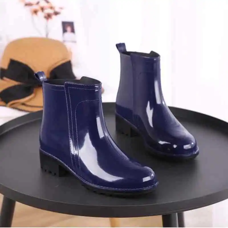 Women\'s Rain Boots Waterproof Rubber Sole Low Heel Winter Shoes Female Middle Tube Fashion Black Casual Luxury Design Ankle Boot