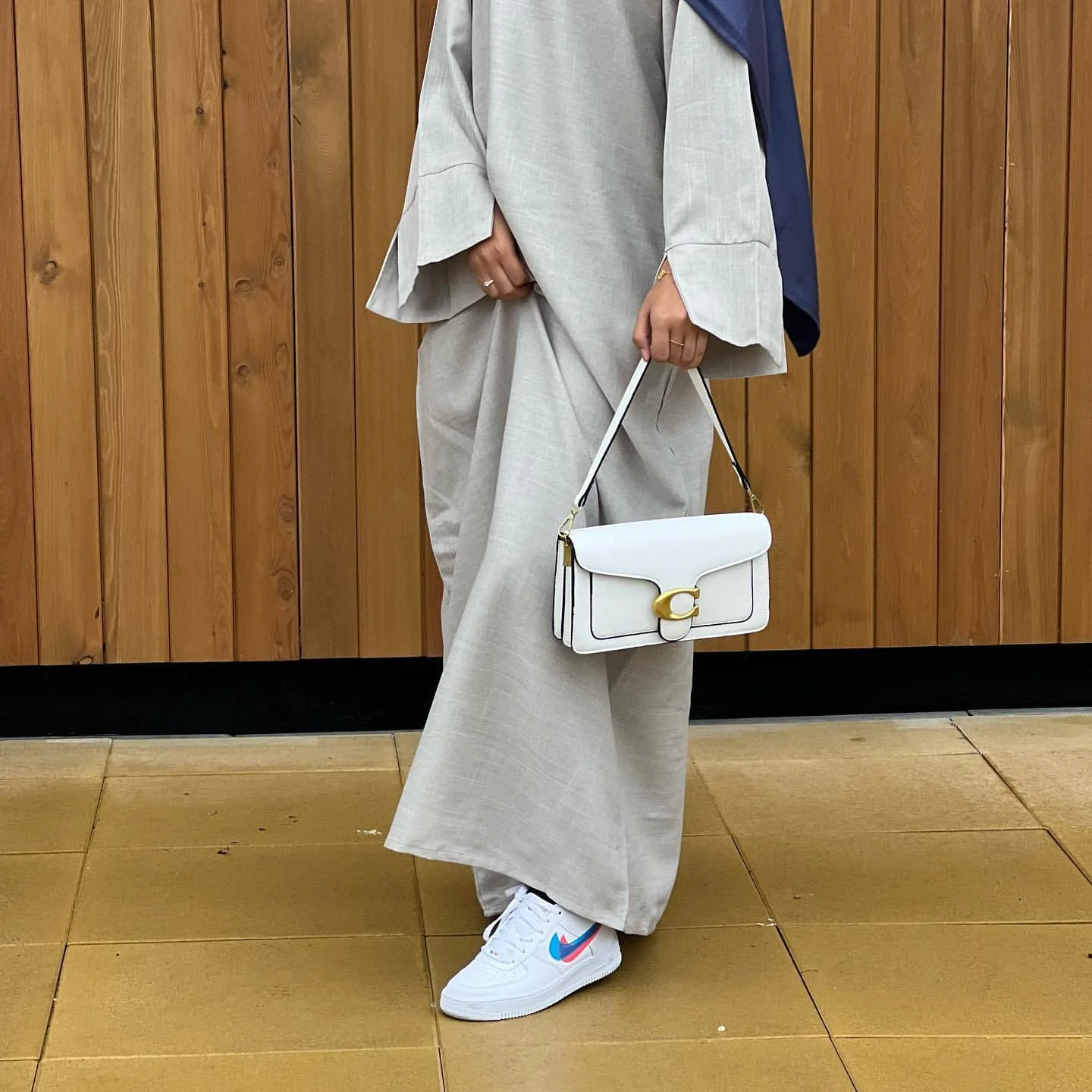 Abaya de Dubaï de style simple pour femmes avec poches latérales et poignets fendus, robe musulmane adt, robe hijbeauty, vêtements islamiques, ramadan