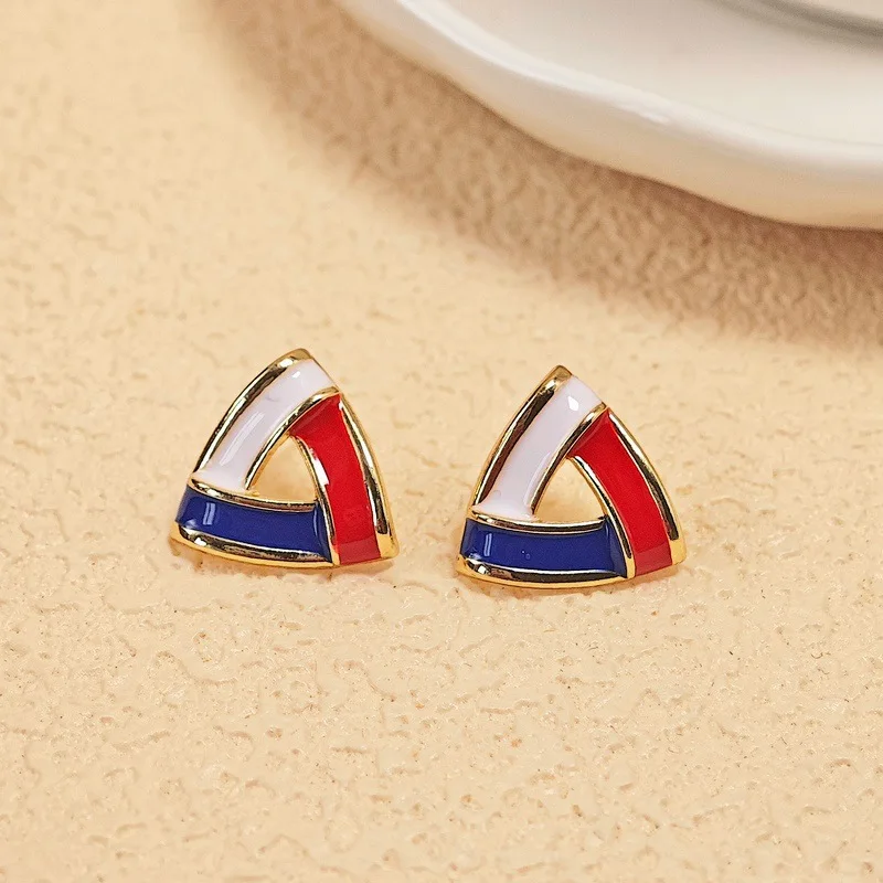 Trendy Hollow Out Triangle Stud Earrings White Blue Red Contrast Color Enamel Oil Geometry Earrings Punk Vintage Small Jewelry