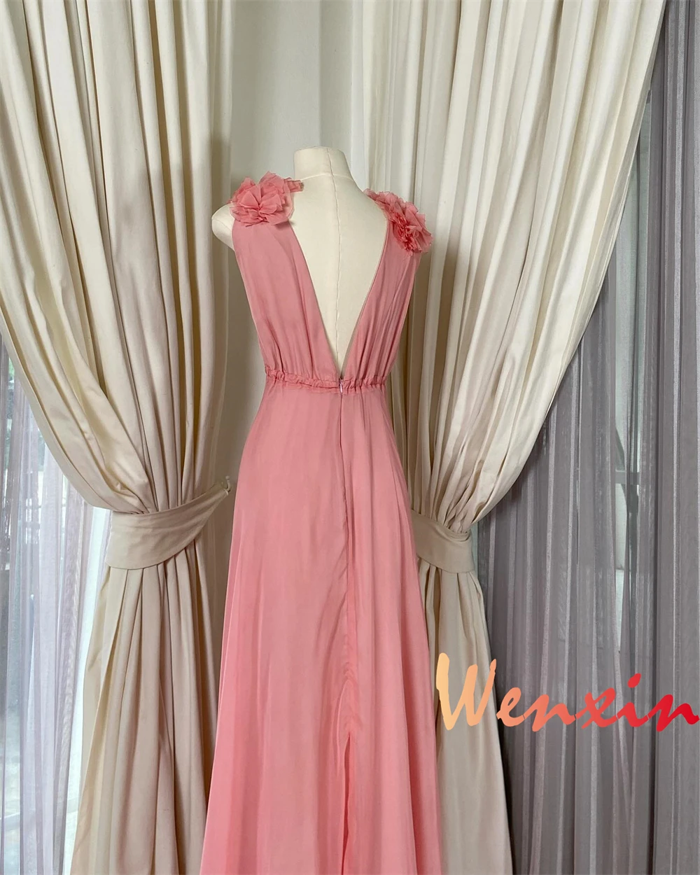 Robe de soirée en mousseline de soie rose, personnalisée, col en v, fleurs, robes de soirée, à la mode, pour occasions spéciales