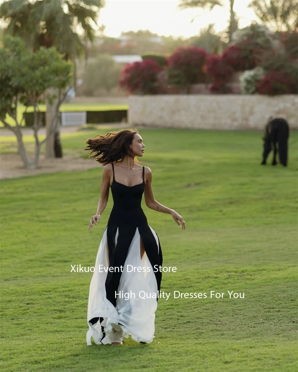 فساتين سهرة عصرية باللونين الأبيض والأسود من Xikuo بحزام سباغيتي على شكل حرف A Abito Cerimonia Donna بفتحة عالية للحفلات الراقصة مخصصة