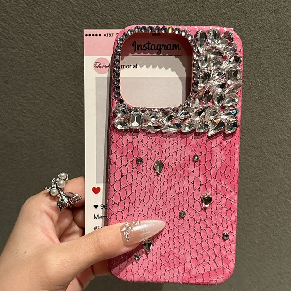 Luxury Rhinestone Rose Purple Snake Patterned Phone Protective Case for iPhone 15 Pro Max 15 14 Pro 14 13 12 Keep Back Cover