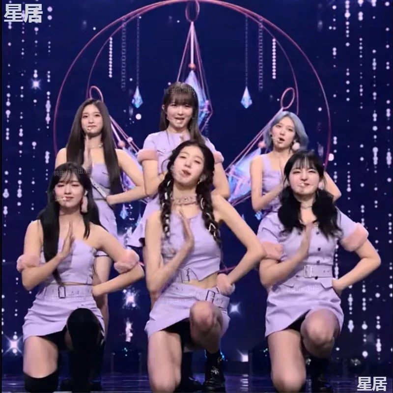 

Kpop Korean Women Group Stage Cosplay Costumes Concert Sexy Crop Tops Short Skirt Female Outfits Nightclub DJ Festival Clothes