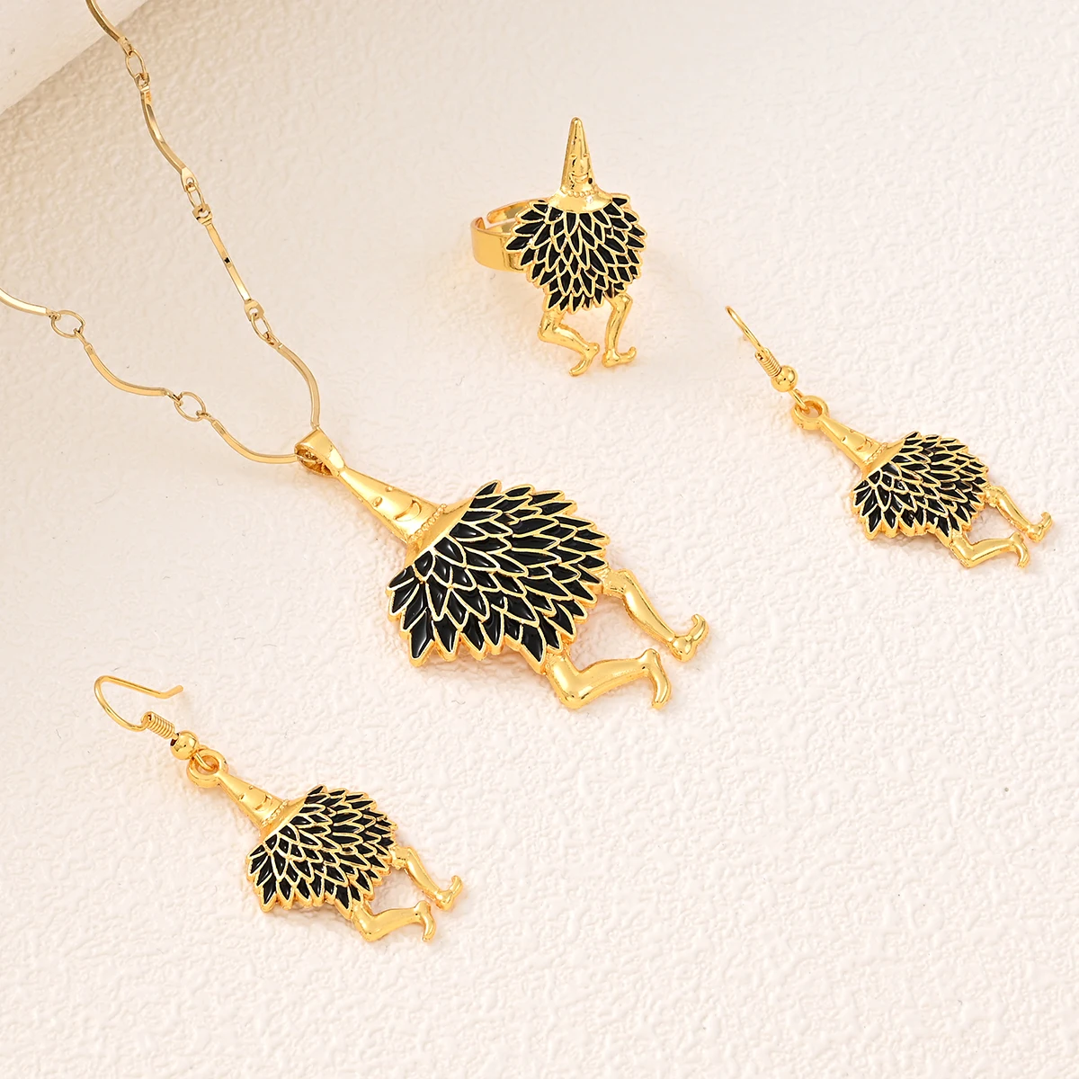 1 Set Golden Color Jewelry Set Women Black Bird Pendant Earrings Rings Papua New Guinea classic Jewelry
