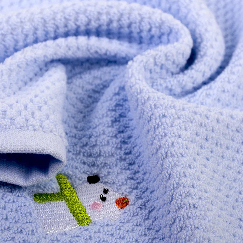 Kindergarten-Themed Embroidered Cotton Handkerchief – Pineapple-Printed, Soft & Highly Absorbent Hanging Towel for Children