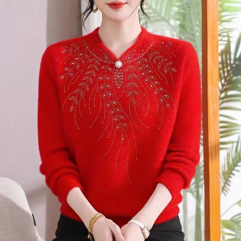 

2026 Autumn Winter Women's Pullover with Velvet Padded Knitwear Imitation Mink Velvet Female Middle-aged Elderly Sweater Top