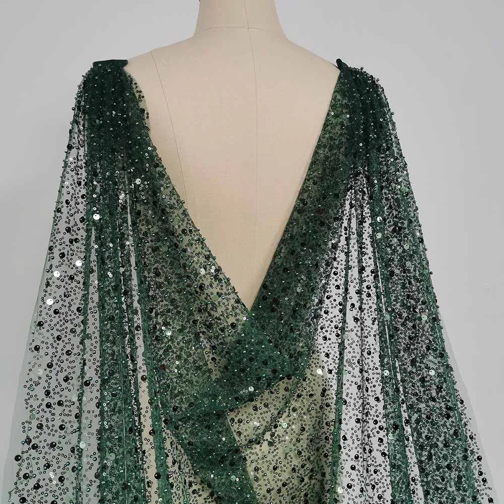 Customized Sparkle Heavy Green Cape Veil with Beads Pearls Luxury Bridal Bolero 3 Meters Shoulder Veil with Pins