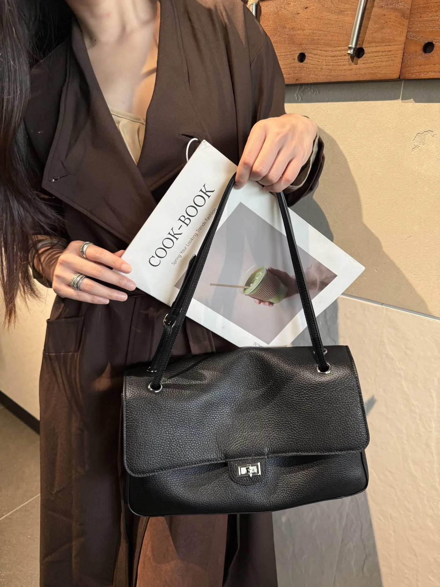 Cowhide Genuine Leather Casual Tote Women's Shoulder Crossbody Bags Ladies Large Commute Handbags 2026 Hot Sale