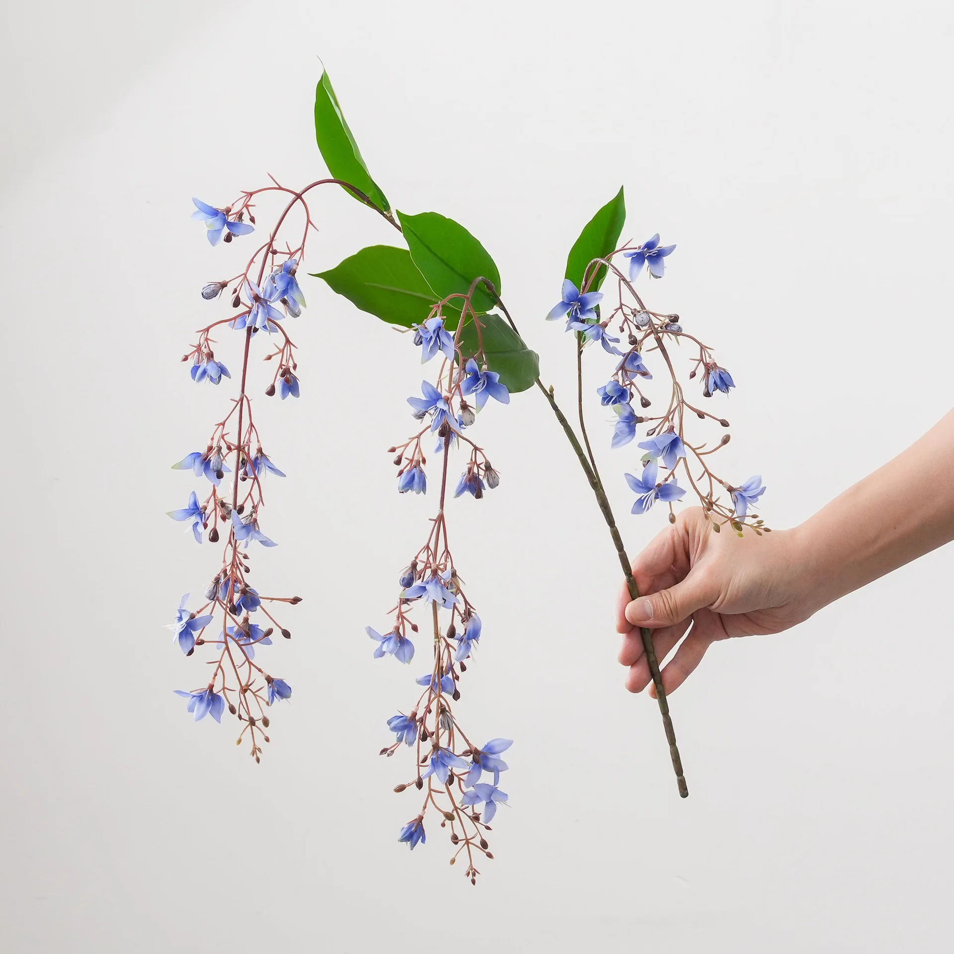 

5Pcs Artificial 3forks Jasmine Flowers Home Decoration Silk Flowers Jasmine Wedding Decor Floral Arrangement Party Photo Props