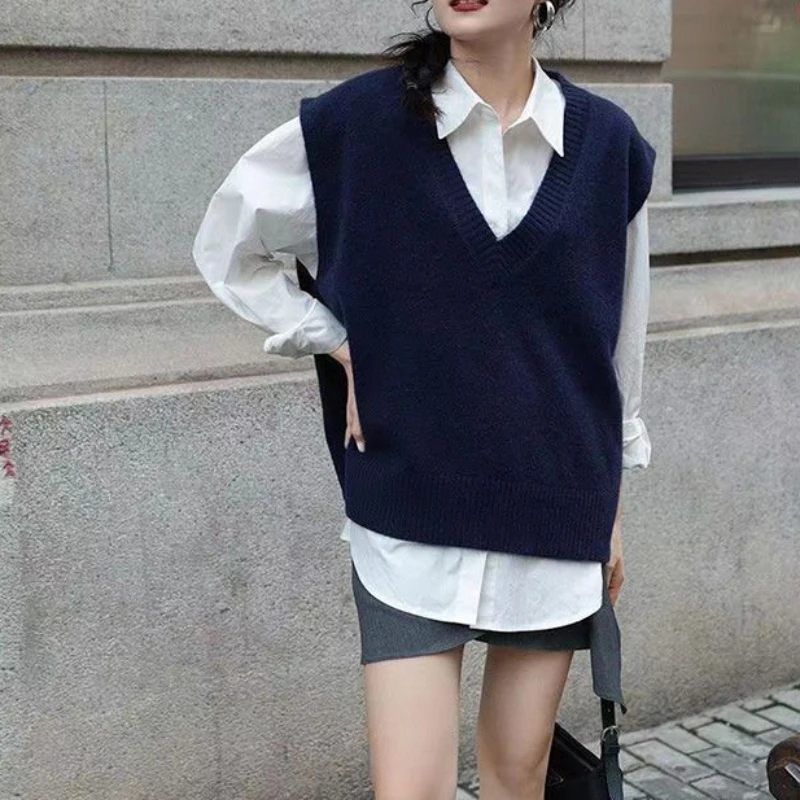 Sweater Vests Women Spring Students Sleeveless Baggy Knitted Vest All-match V-neck Fluffy Casual Streetwear Simple Korean Style