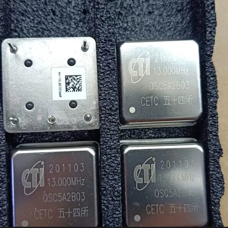 

1 шт. 100% новый и оригинальный 1 шт. CTI кварцевый генератор с постоянной температурой OCXO OSC5A2B03-13.000 МГц 13 МГц 5 В прямоугольная волна