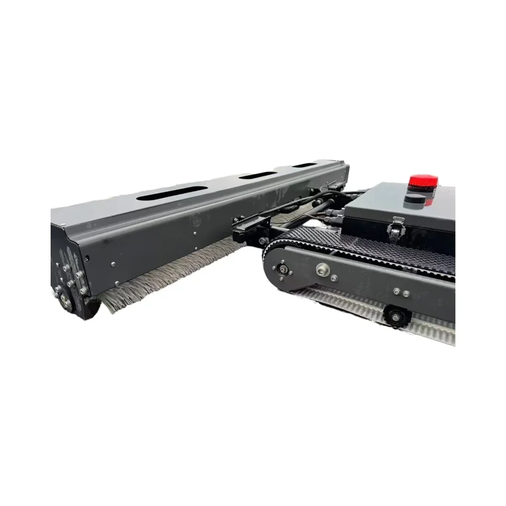 Best Automatic Solar Panel Cleaning Robot with 1.7m Cleaning Width 600 RPM Nylon Brush Dry & Water Washing