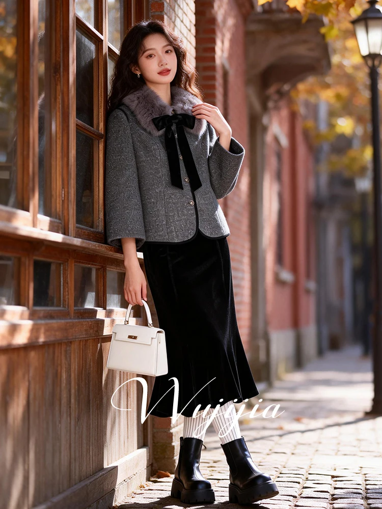 

Slimming Effect Velvet Fi Tail Skirt And Bla Outerwear Set for Women Winter Faionable Two-Piece Suit Chinese Sle Loos...