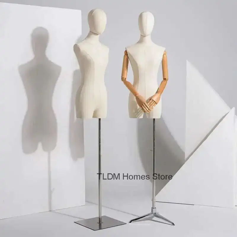 

High-quality Female Mannequins For Wedding Dress Sewing Mannequin Shelf DIY Women's Clothing Display Female Window Display Stand