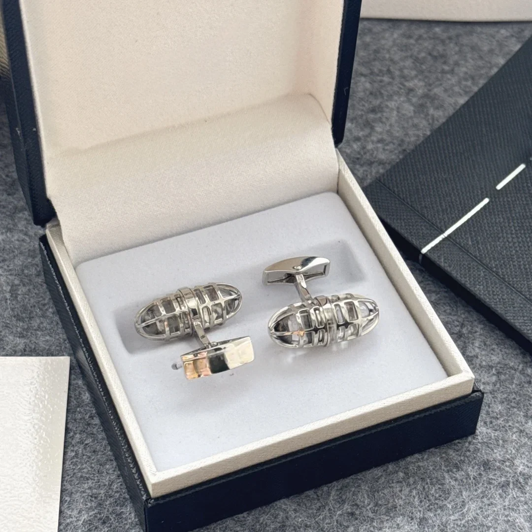

Rendy Silver Cufflinks Stylish Hollow Design High Quality Metal Craft Casual Shirt Cufflinks Handsome Perfect Gift for Gents